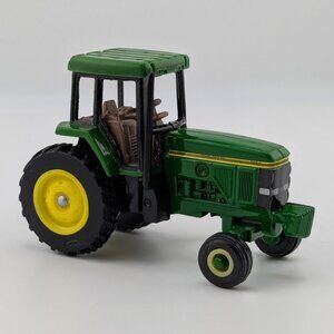 John Deere 7800 Tractor – Vintage Farm Diecast 1:64